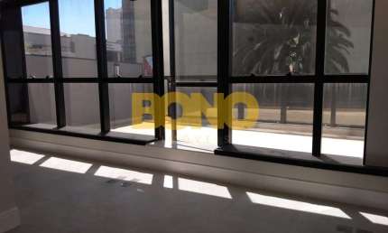 Casa comercial à venda no Centro, Caxias do Sul , 52 m2 por R$ 485.000