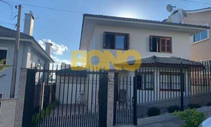 Casa com 3 quartos à venda no São Gotardo (Distrito), Flores da Cunha , 158 m2 por R$ 1.100.000