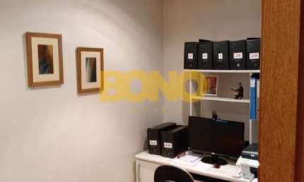 Casa comercial à venda no Centro, Caxias do Sul , 55 m2 por R$ 200.000