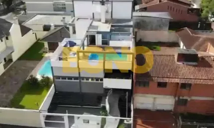 Casa com 5 quartos à venda no Cinqüentenário, Caxias do Sul  por R$ 1.980.000