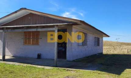 Chácara / sítio com 3 quartos à venda em Criúva, Caxias do Sul  por R$ 535.000