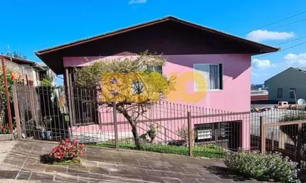 Casa com 3 quartos à venda no Jardim das Hortências, Caxias do Sul , 190 m2 por R$ 395.000