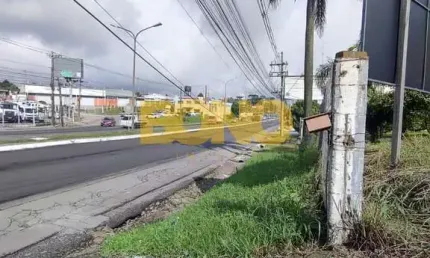 Terreno à venda no De Lazzer, Caxias do Sul  por R$ 788.000