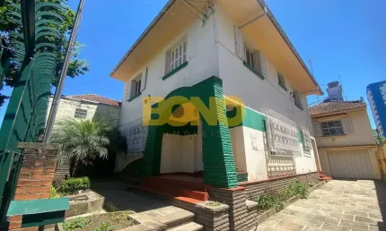 Casa com 3 quartos à venda no Centro, Caxias do Sul  por R$ 1.500.000