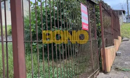Terreno à venda no Rio Branco, Caxias do Sul  por R$ 230.000