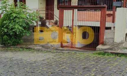 Casa com 5 quartos à venda na Cidade Nova, Caxias do Sul , 171 m2 por R$ 600.000