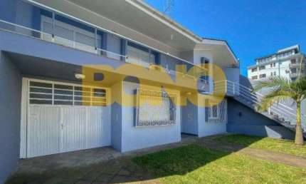 Casa com 3 quartos para alugar no Universitário, Caxias do Sul  por R$ 3.000