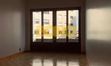 Apartamento com 2 quartos para alugar no Santa Catarina, Caxias do Sul  por R$ 1.980