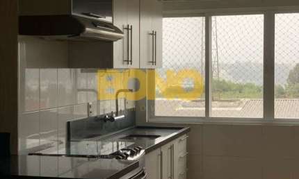 Apartamento com 3 quartos para alugar no Cinqüentenário, Caxias do Sul  por R$ 2.400