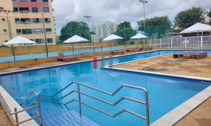 Apartamento com 2 quartos para alugar na Rua dos Pintassilgos, 90, Pitimbu, Natal