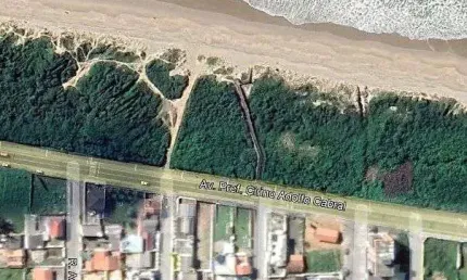 Terreno à venda na Avenida Prefeito Cirino Adolfo Cabral, Centro, Navegantes