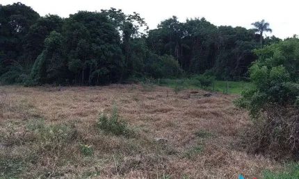 Terreno à venda na Rua Gervásio de Souza, Meia Praia, Navegantes