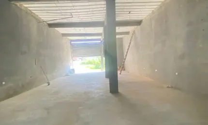 Alugo galpão em poá,, energia trifásica, próximo ao centro