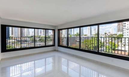 Apartamento com 122 m², 3 suítes e 2 vagas de garagem, no Setor Bueno.