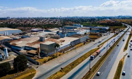 Oportunidade única pra reforma na br-153 sentido são paulo - galpão comercial de