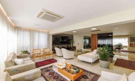 Residencial The Place com 4 suítes em 373m² no Parque Vaca Brava