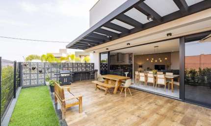 Casa em condomínio fechado com 4 quartos à venda na Rua De La Plata, Quadra H, Lote 14, 249, Jardins Porto, Senador Canedo