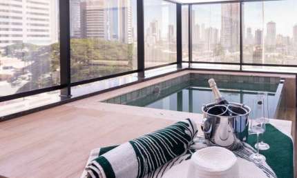 Apartamentos com piscina privativa no Setor Marista