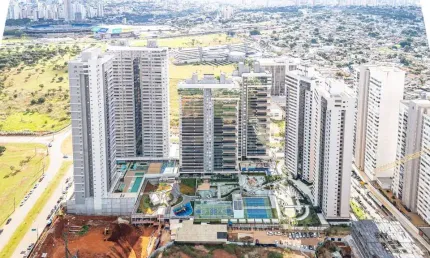 Apartamento à venda , com 3 suítes no Europark Noronha