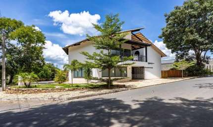 Casa comercial à venda na Rua Neném Tomás, Jardim Taquaral, Jaranápolis, Pirenópolis