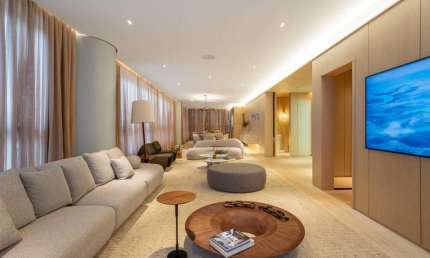 Apartamento à venda no City Park Majestic , na T-15 do Setor Bueno
