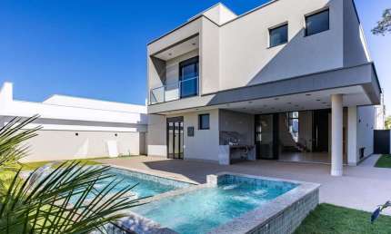 Casa com 4 suítes à venda , no Residencial Goiânia Golfe Clube