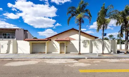 Casa com 3 quartos à venda na Rua J7 Esquina Com Alameda Da Liberdade, 1, Setor Jaó, Goiânia