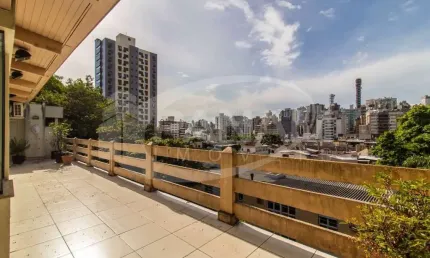 Cobertura com 3 quartos à venda na Avenida Alegrete, 245, Petrópolis, Porto Alegre por R$ 920.000