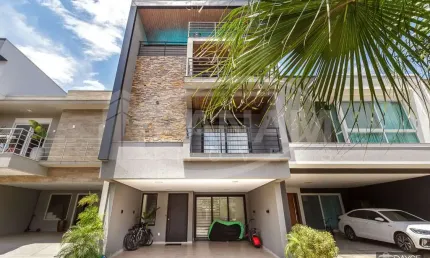 Casa em condomínio fechado com 4 quartos à venda na Avenida Willy Eugênio Fleck, 1495, Sarandi, Porto Alegre por R$ 3.149.000