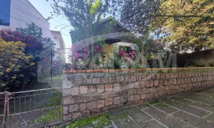 Casa com 2 quartos à venda na Rua Somália, 246, Vila Ipiranga, Porto Alegre por R$ 630.000