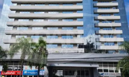 Sala comercial à venda na Avenida Assis Brasil, 3551, Passo da Areia, Porto Alegre por R$ 373.000