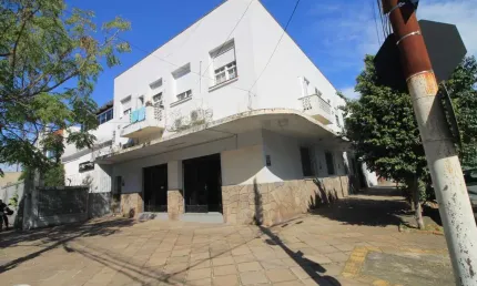 Ponto comercial para alugar na Avenida Brasil, 225, Navegantes, Porto Alegre por R$ 5.500