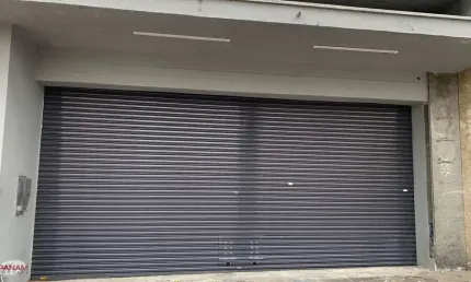 Ponto comercial para alugar na Avenida Assis Brasil, 2902, Cristo Redentor, Porto Alegre por R$ 17.000