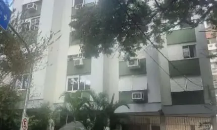 Apartamento com 4 quartos à venda na Rua General Couto de Magalhães, 1391, Auxiliadora, Porto Alegre por R$ 850.000