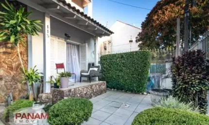 Casa com 3 quartos à venda na Rua Elias Bothome, 118, Jardim Itu Sabará, Porto Alegre por R$ 1.100.000