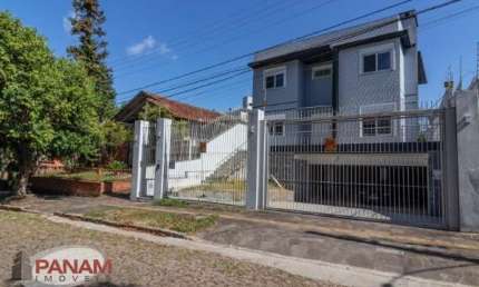 Casa com 3 quartos à venda na Rua Malgaxe, 150, Vila Ipiranga, Porto Alegre por R$ 1.300.000