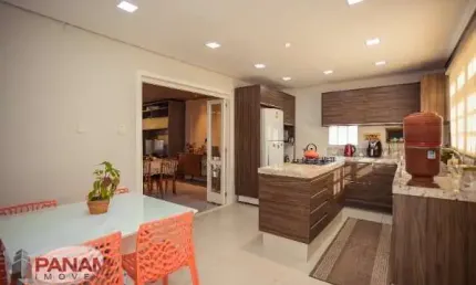 Casa com 3 quartos à venda na Acesso Zeno Nóbrega de Britto, 323, Jardim Itu Sabará, Porto Alegre por R$ 645.000