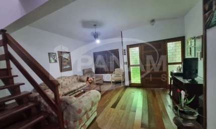 Casa com 4 quartos à venda na Avenida Alberto Pasqualini, 347, Jardim Itu Sabará, Porto Alegre por R$ 1.000.000