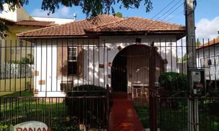 Casa com 3 quartos à venda na Avenida Assis Brasil, 1197, Passo da Areia, Porto Alegre por R$ 650.000