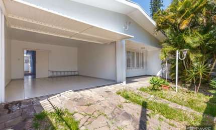 Casa com 3 quartos à venda na Rua Doutor Danilo Antônio Zaffari, 31, Sarandi, Porto Alegre por R$ 800.000
