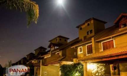 Casa em condomínio fechado com 4 quartos à venda na Rua Osório Tuyuty de Oliveira Freitas, 120, Três Figueiras, Porto Alegre por R$ 6.490.000