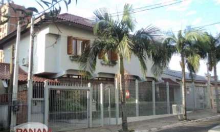 Casa com 3 quartos à venda na Avenida Montreal, 356, Jardim Lindóia, Porto Alegre por R$ 1.699.000