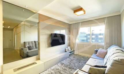 Apartamento com 3 quartos à venda na Rua Frederico Otávio Domingues Barbosa, 50, São Sebastião, Porto Alegre por R$ 748.000