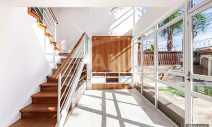 Casa em condomínio fechado com 4 quartos à venda na Alameda Três de Outubro, 665, Ecoville, Porto Alegre por R$ 1.190.000