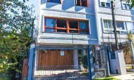Casa com 3 quartos à venda na Rua Martin Luther King, 258, São Sebastião, Porto Alegre por R$ 1.130.000