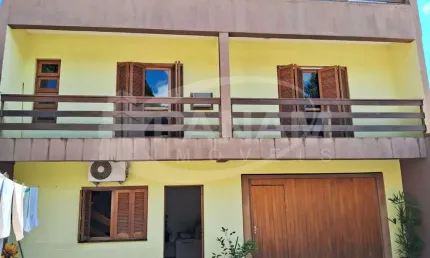 Casa com 3 quartos para alugar na Rua Monte Bonito, 32, Jardim Floresta, Porto Alegre por R$ 8.900