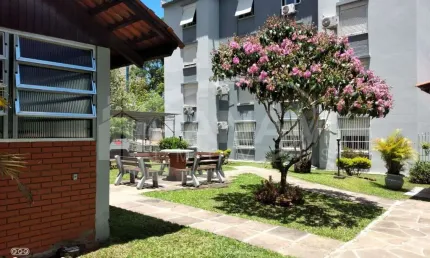 Apartamento com 2 quartos à venda na Rua Maria Montessori, 112, São Sebastião, Porto Alegre por R$ 275.000