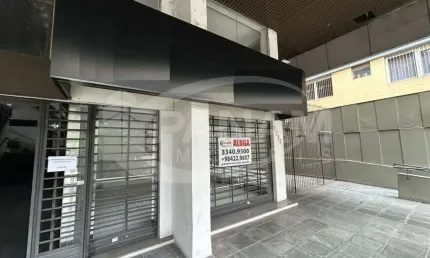 Ponto comercial para alugar na Rua Duque de Caxias, 1743, Centro Histórico, Porto Alegre por R$ 5.850
