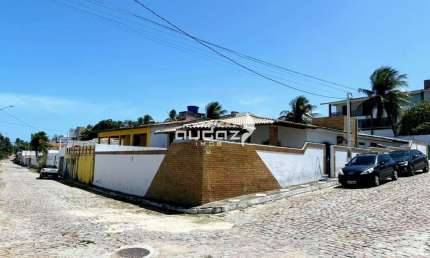 Casa de praia a venda na melhor localização de PIRANGI