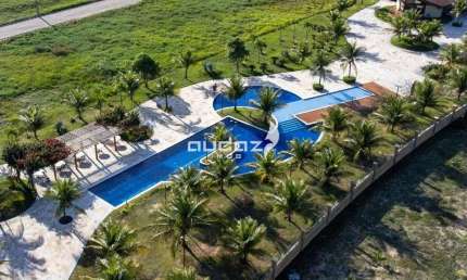 Lote com 375 m², excelente localização,  em condomínio fechado na Praia de Jacum